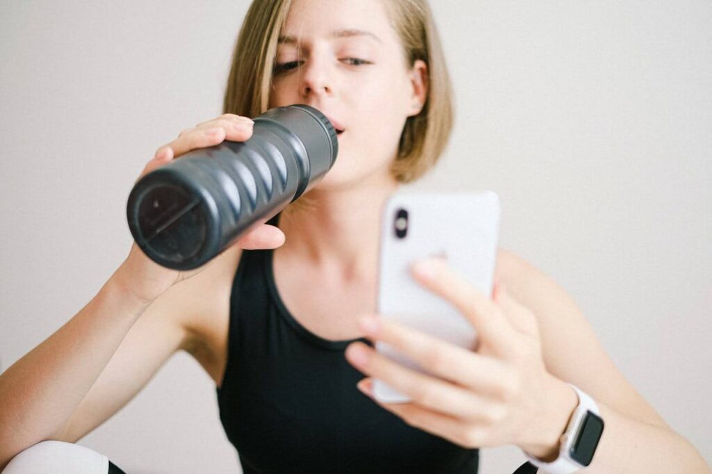 How Fitness Trackers Combat Procrastination